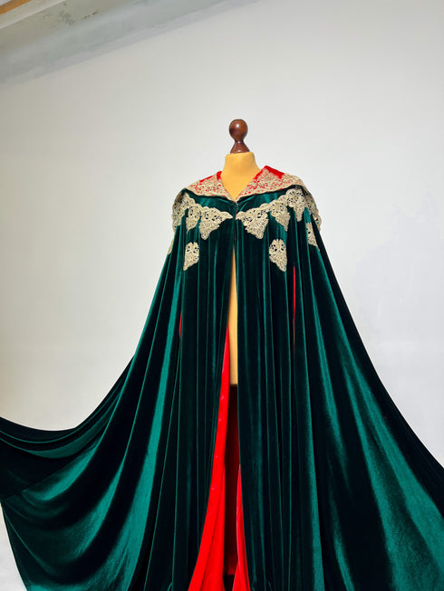 Cape burgundy lining