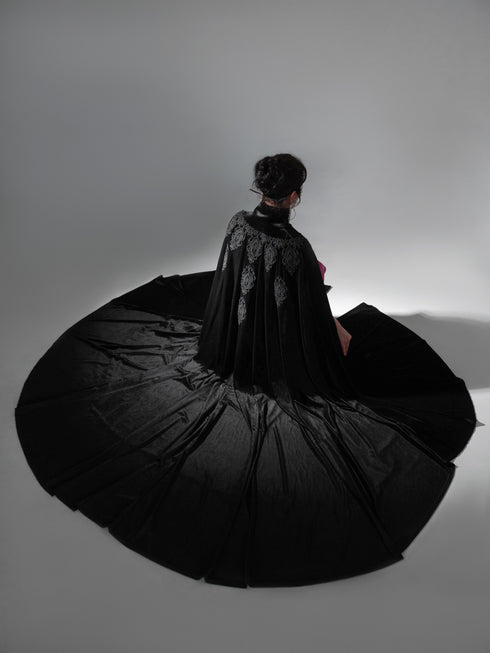 Black cape with collar