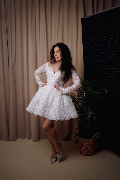 Lace Mini Wedding Dress: Short Elopement Bridal Gown