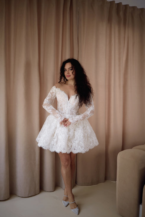 Lace Mini Wedding Dress: Short Elopement Bridal Gown