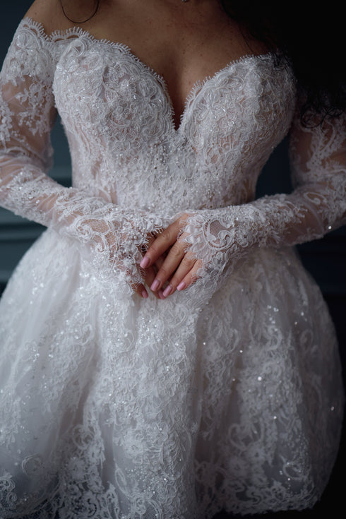 Lace Mini Wedding Dress: Short Elopement Bridal Gown