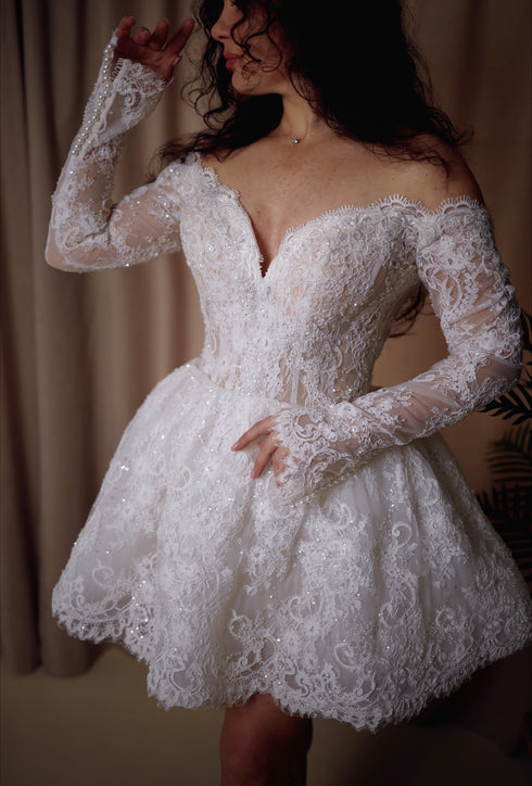 Lace Mini Wedding Dress: Short Elopement Bridal Gown
