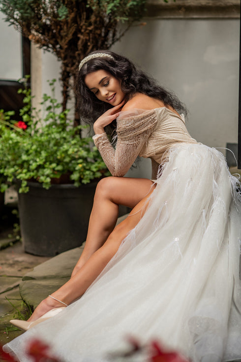 Dress with detachable train