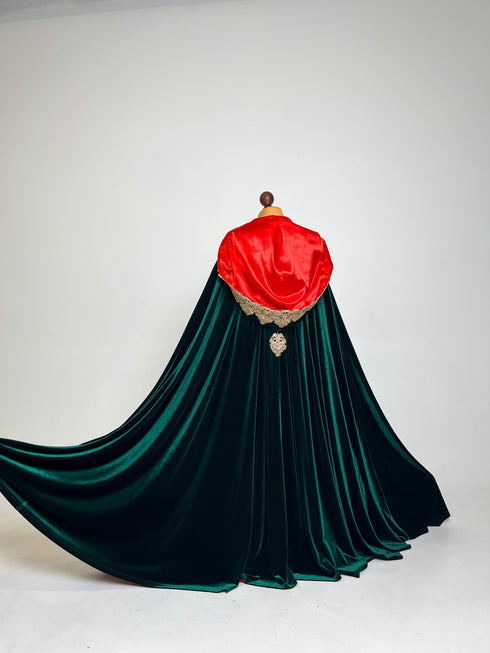 Cape burgundy lining