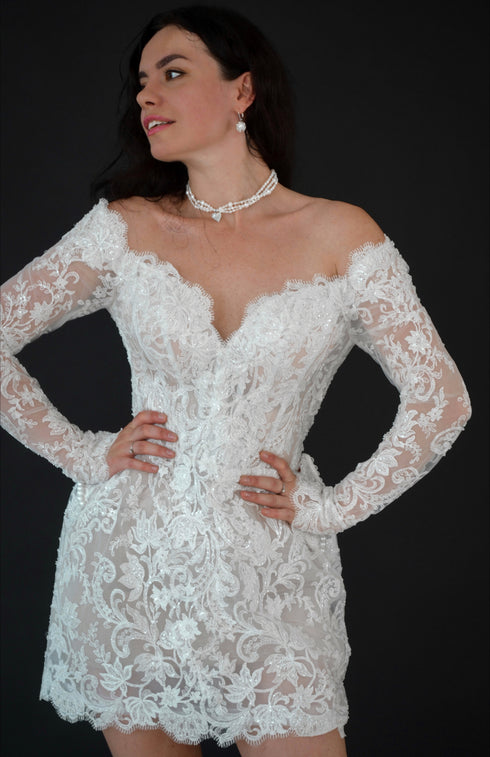 Short wedding dress