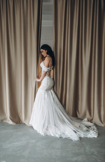 Bridal gown, Mermaid wedding dress