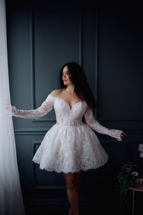 Lace Mini Wedding Dress: Short Elopement Bridal Gown
