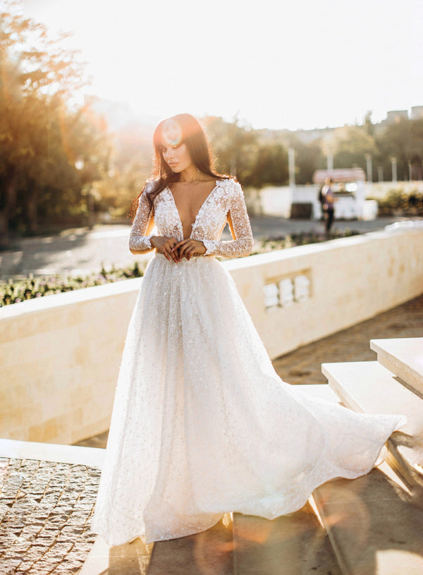 Sparkly wedding dress Sexy pearl dress