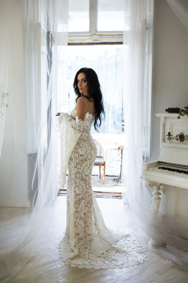 Mermaid gown Nude wedding dress