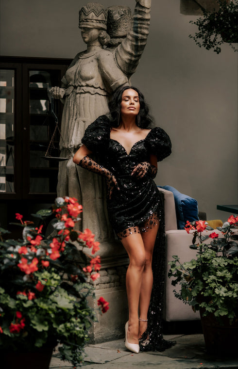 Black formal gown Short sexy dress