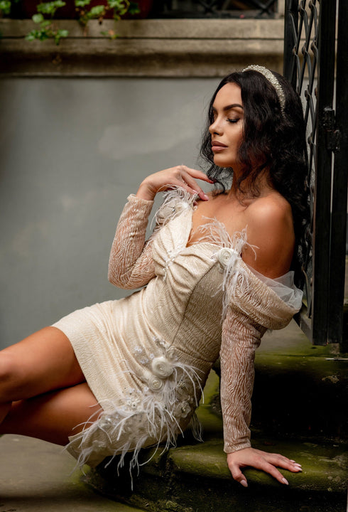 Mini bridal dress glitter